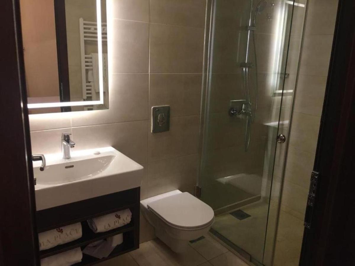 La Place Hotel Zahle Exterior photo