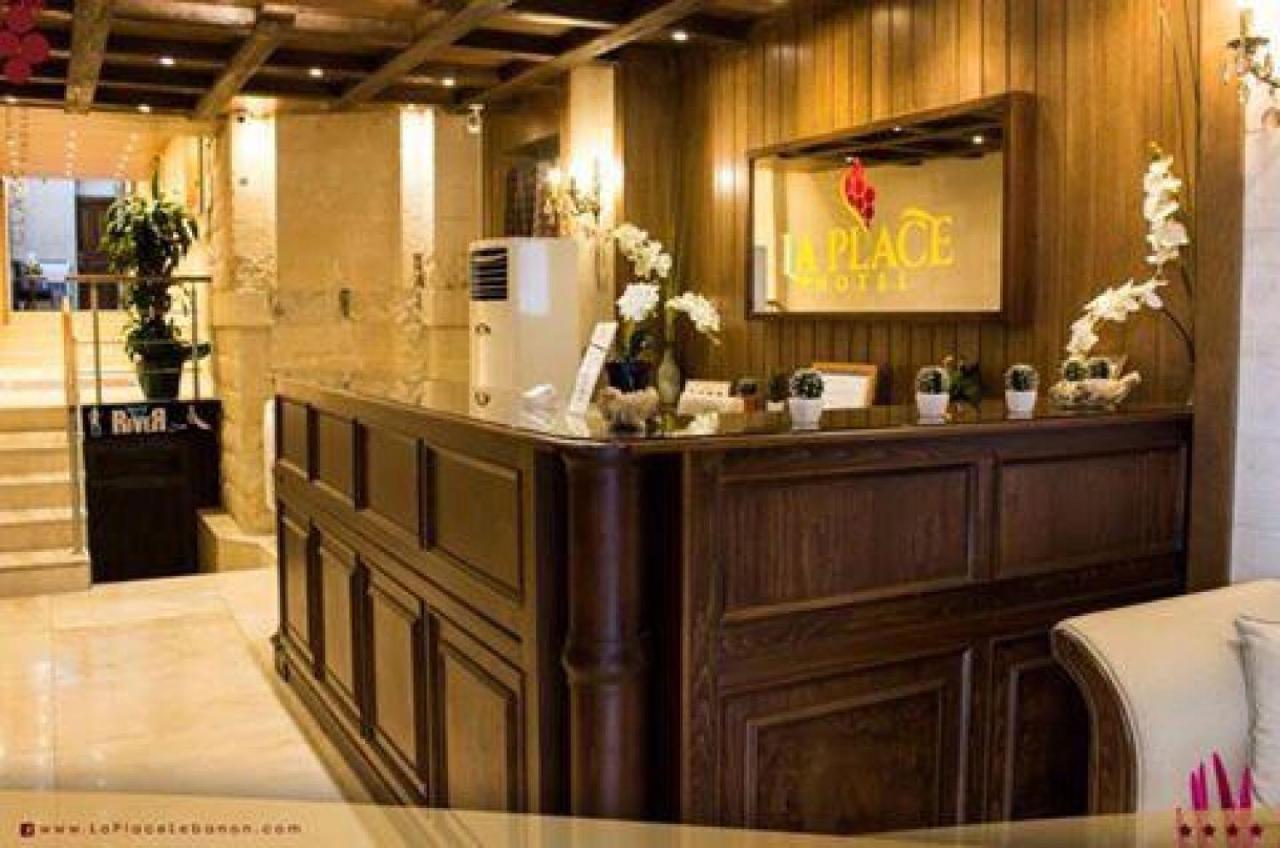La Place Hotel Zahle Exterior photo